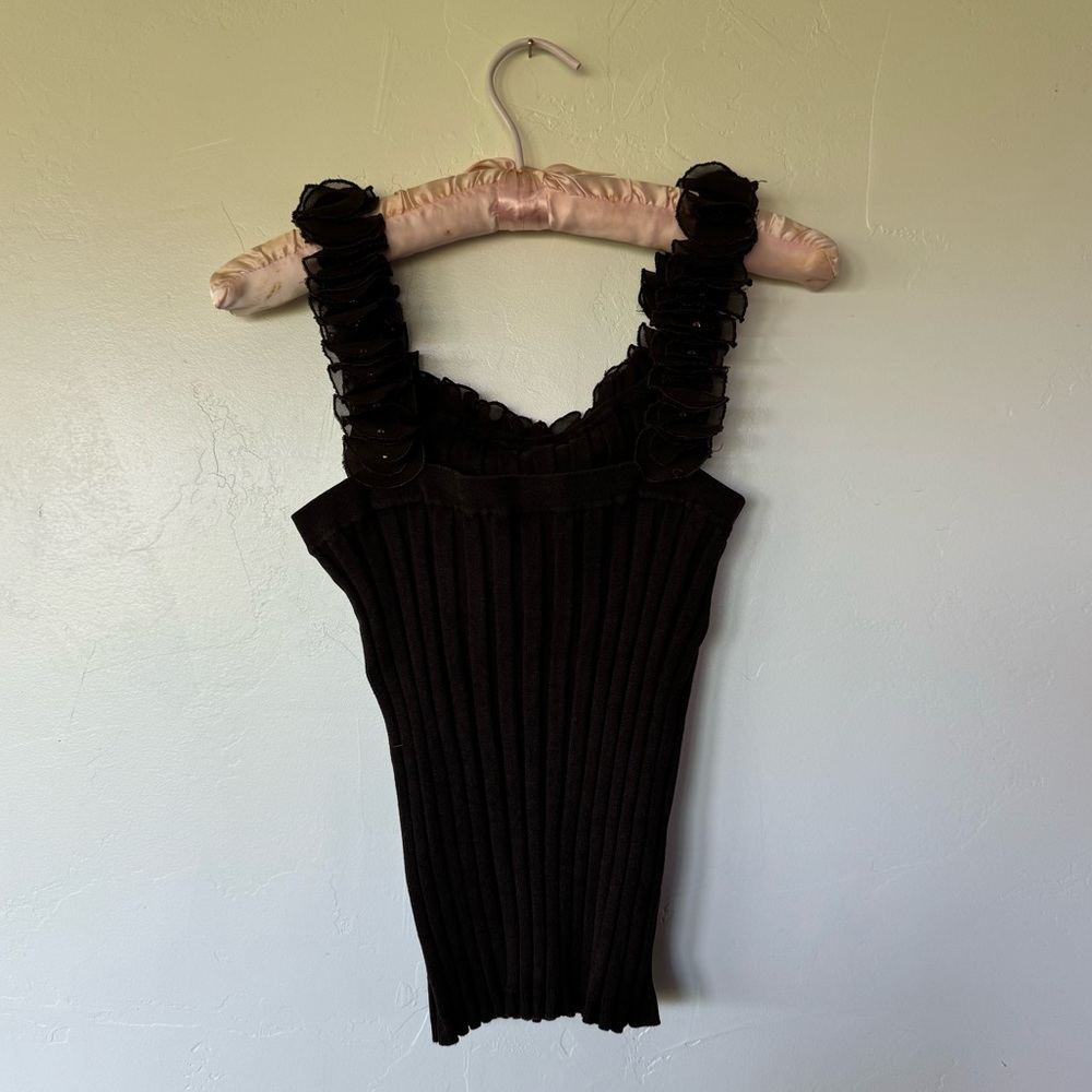 EVIE Ruffled Sequin Tank Top - Picture 2 of 5